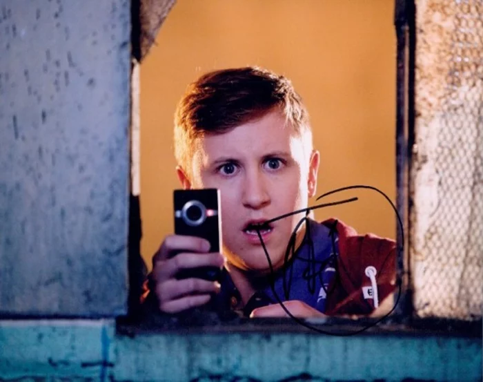 Johnny Pemberton autograph