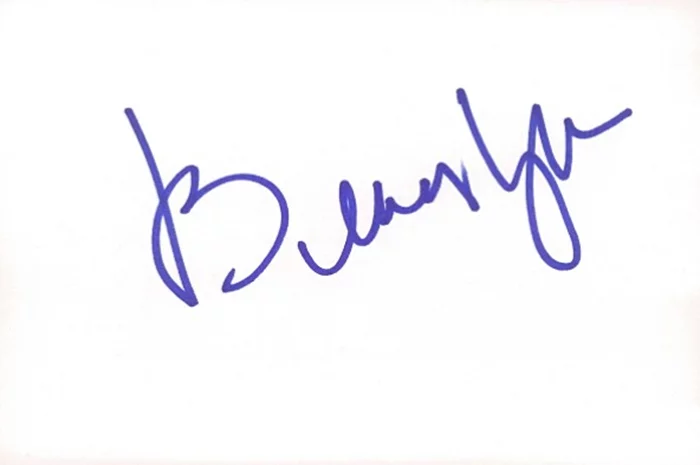 Beverly Johnson autograph