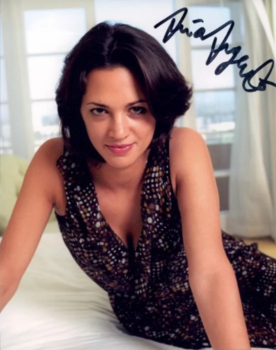 Asia Argento autograph