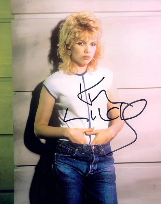 Kim Wilde autograph