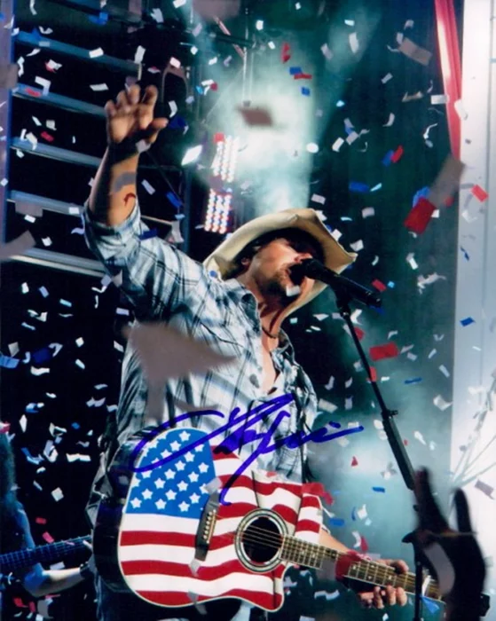 Toby Keith autograph