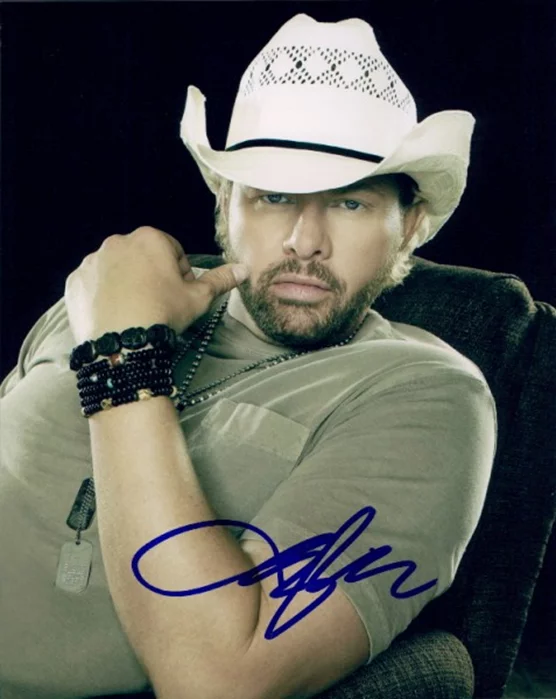 Toby Keith autograph