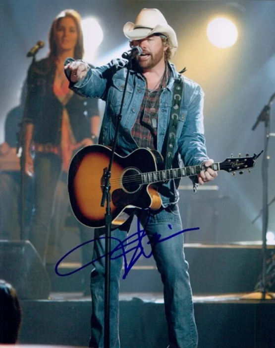 Toby Keith autograph