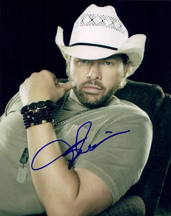 Toby Keith autograph