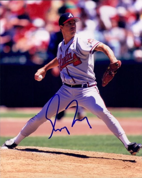 Greg Maddux autograph