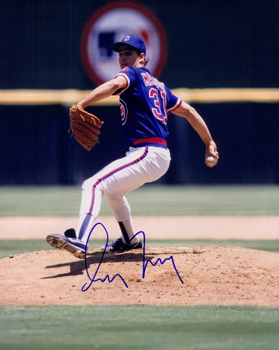 Greg Maddux autograph