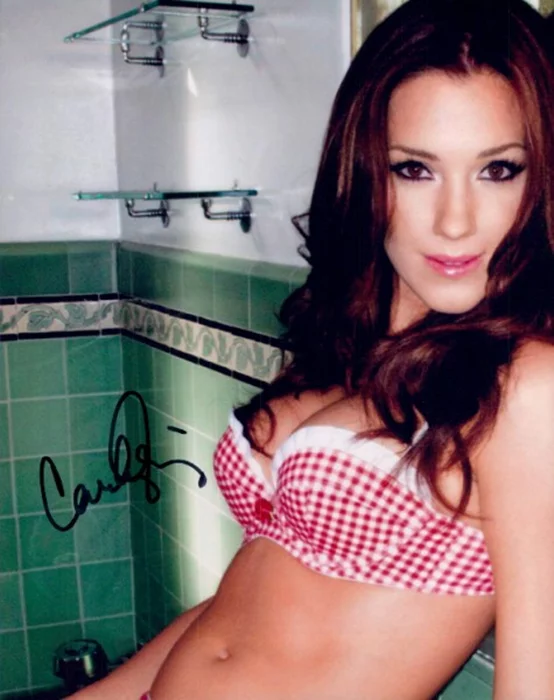 Carly Craig autograph