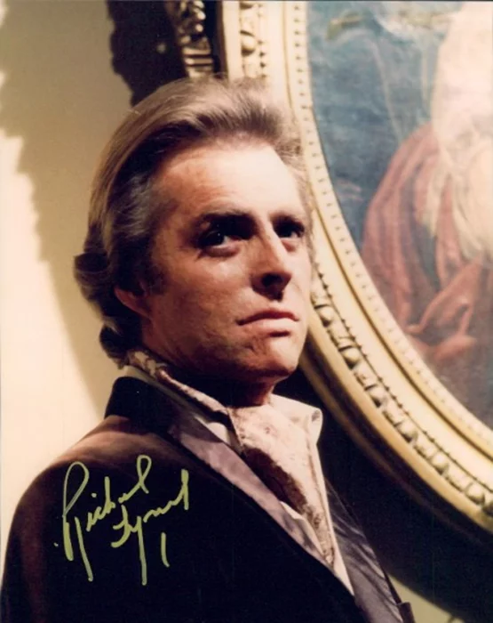 Richard Lynch autograph