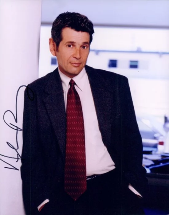Alan Rosenberg autograph