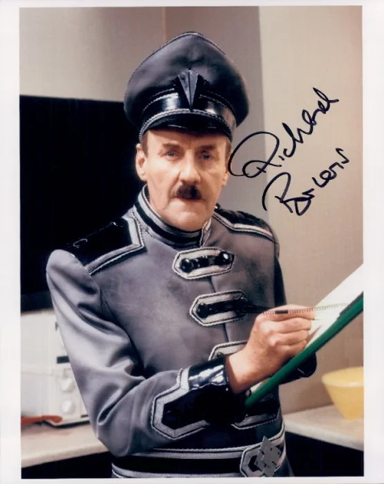 Richard Briers autograph