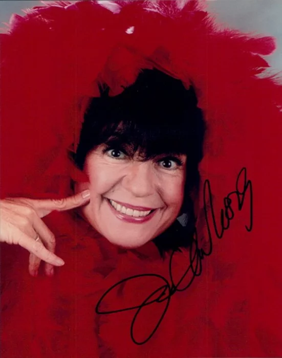 Jo Anne Worley autograph