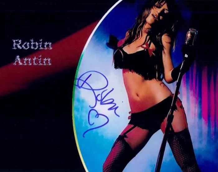 Robin Antin autograph