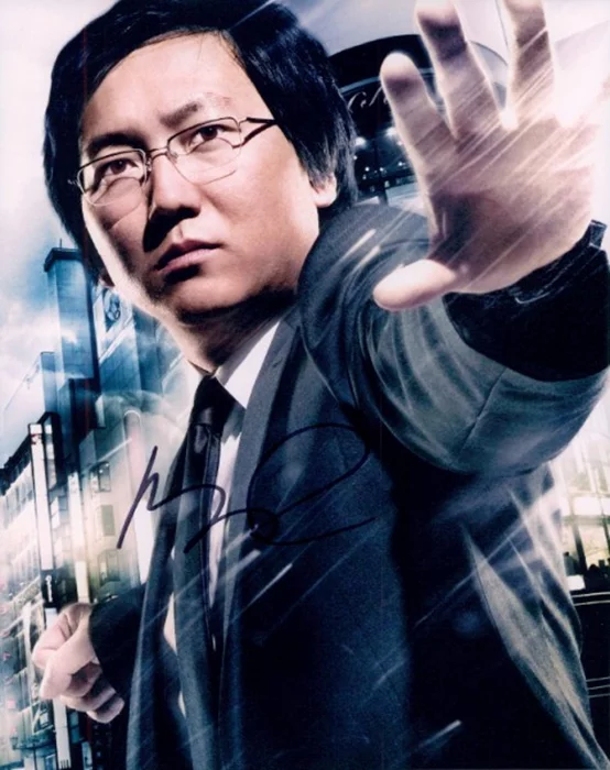 Masi Oka autograph