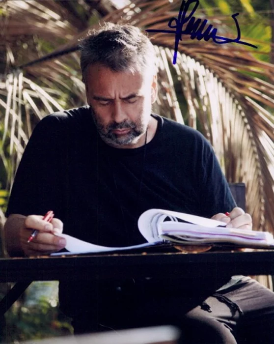 Luc Besson autograph