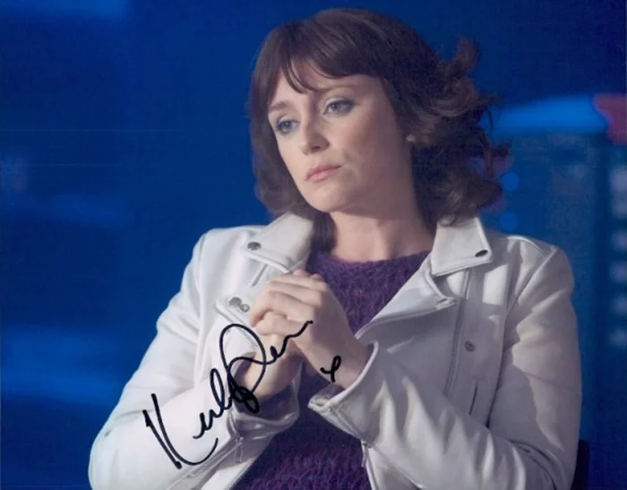 Keeley Hawes autograph