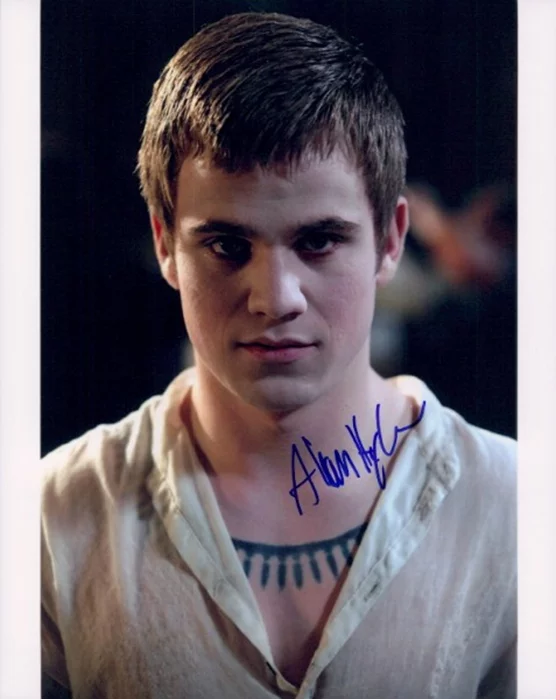 Allan Hyde autograph