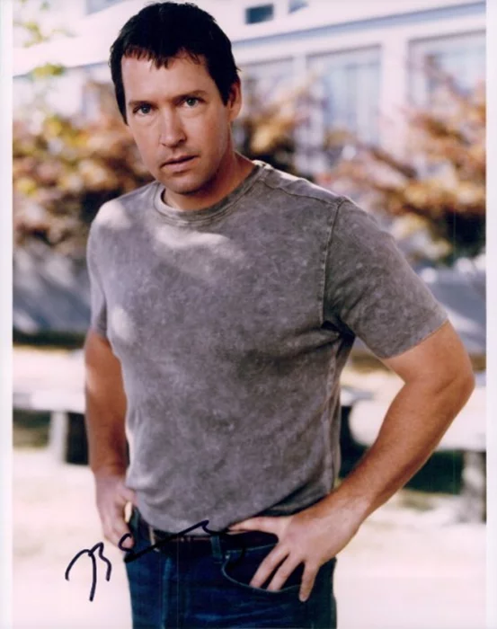 D.B. Sweeney autograph
