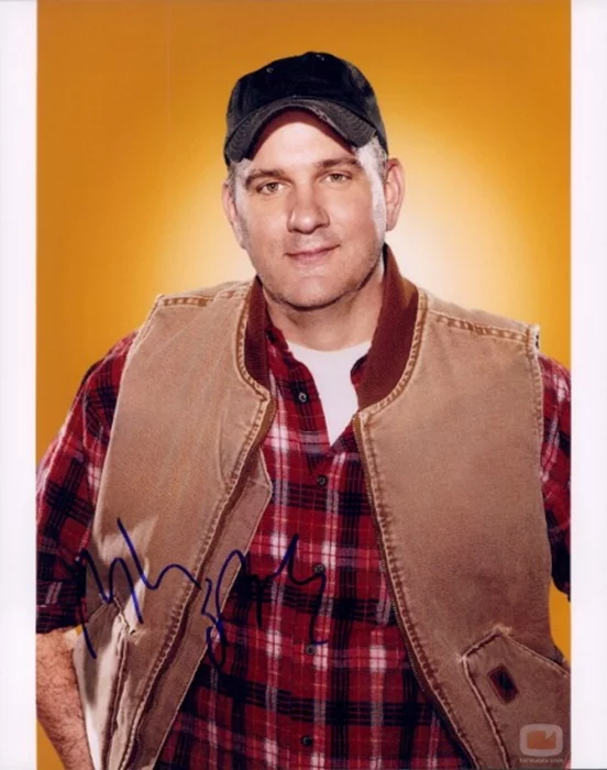 Mike O'Malley autograph