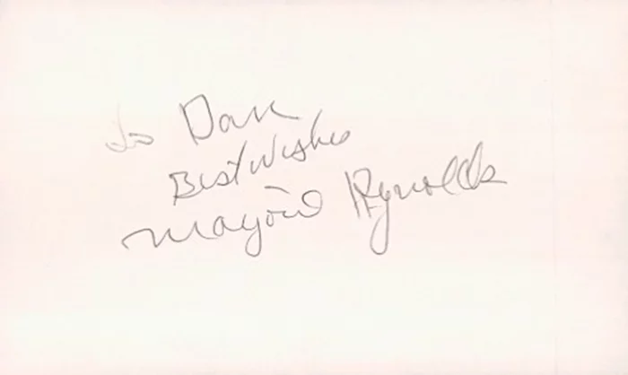 Marjorie Reynolds autograph