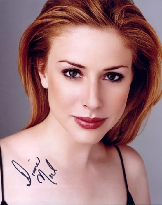 Diane Neal autograph