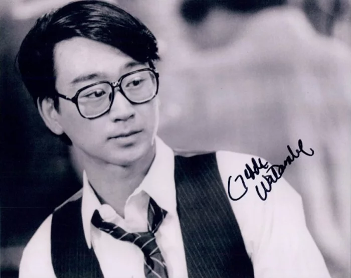 Gedde Watanabe autograph