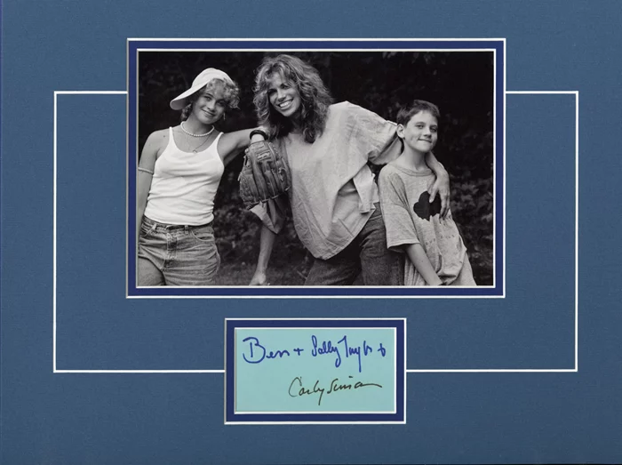 Carly Simon autograph
