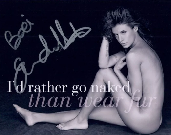 Elisabetta Canalis autograph
