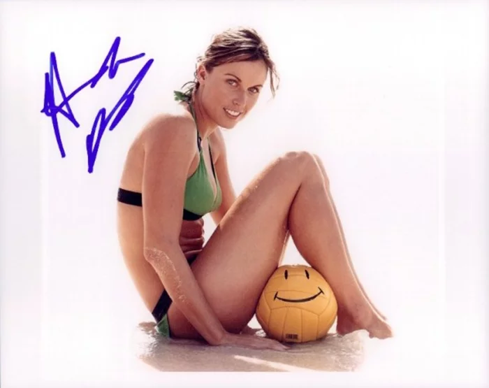 Amanda Beard autograph