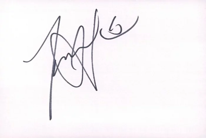 Fivel Stewart autograph
