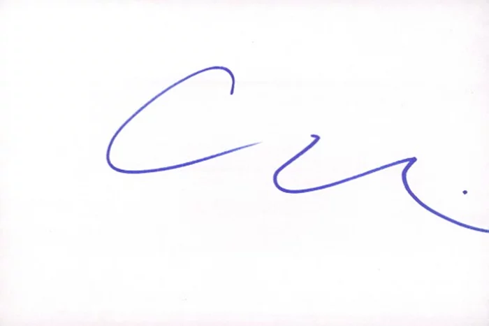 Cameron Richardson autograph