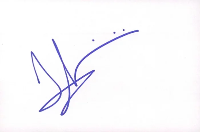 Ivana Milicevic autograph