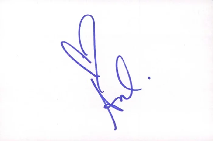 Annie Ilonzeh autograph