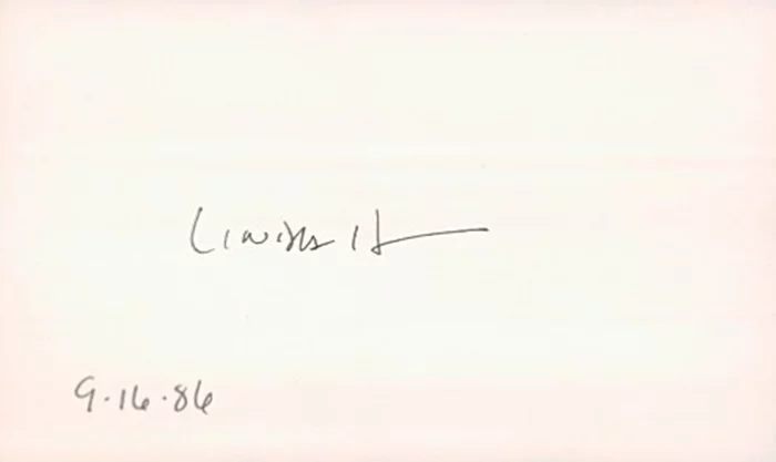 Linda Hunt autograph
