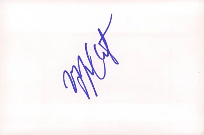 Haley Joel Osment autograph