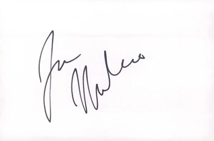 Jena Malone autograph