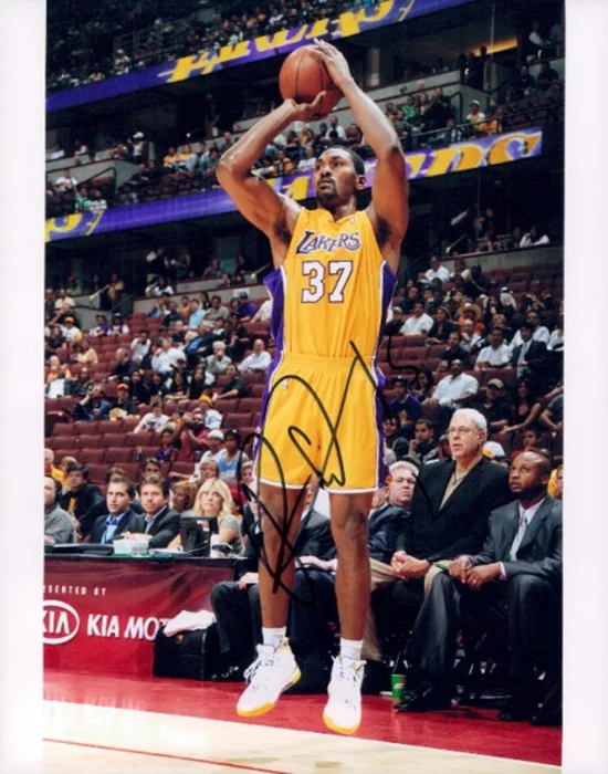 Ron Artest autograph