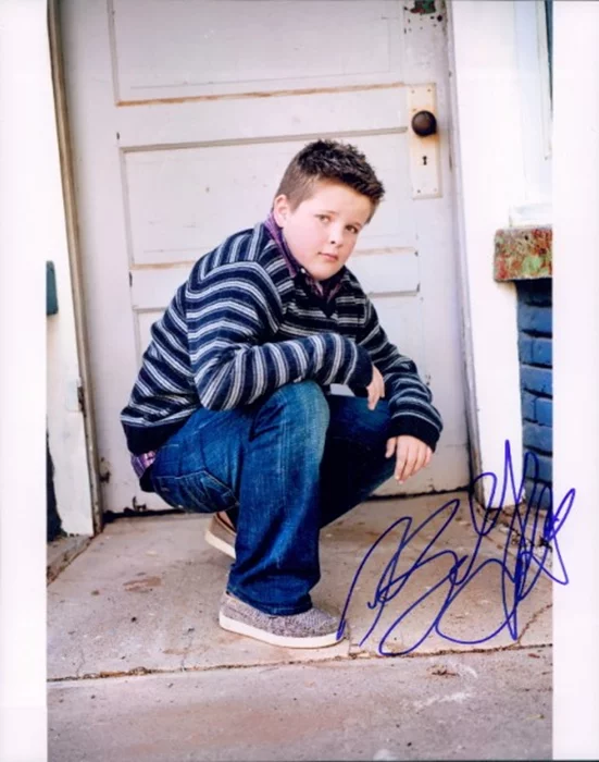 Riley Griffiths autograph