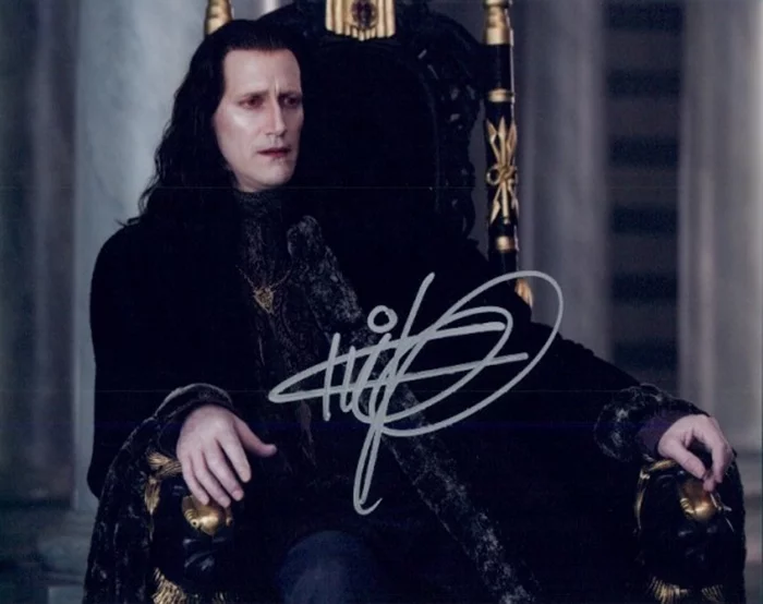Christopher Heyerdahl autograph
