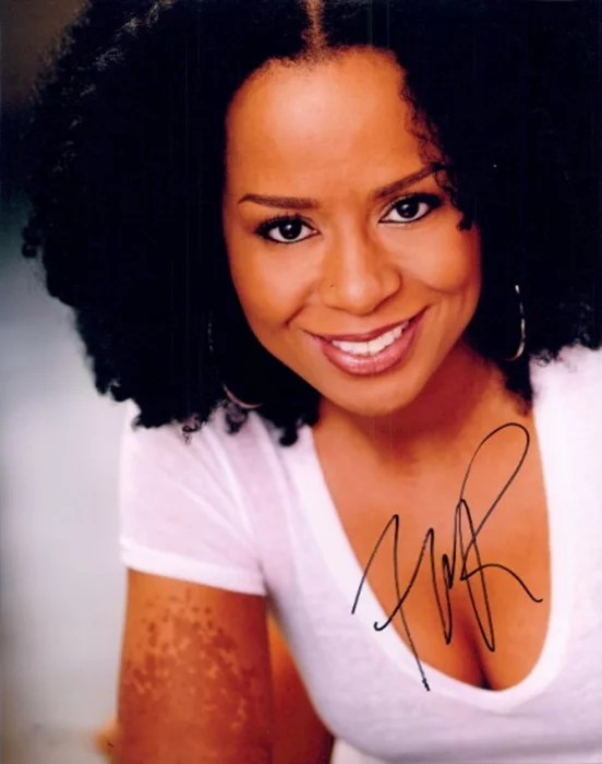Tempestt Bledsoe autograph