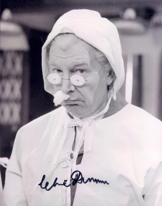 Clive Dunn autograph