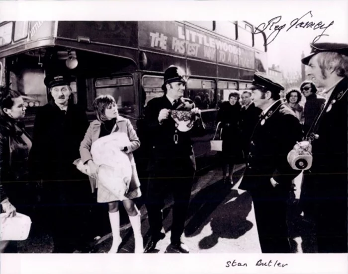 Reg Varney autograph
