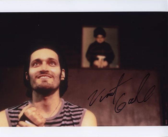 Vincent Gallo autograph