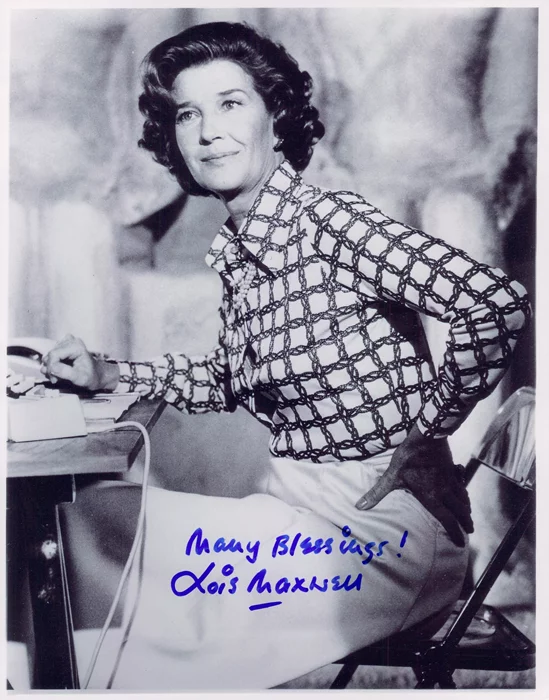 Lois Maxwell autograph