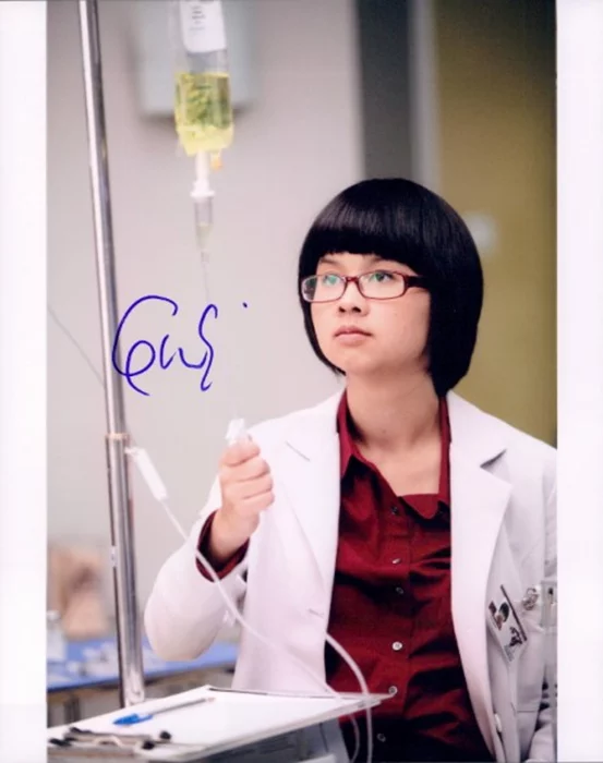 Charlyne Yi autograph