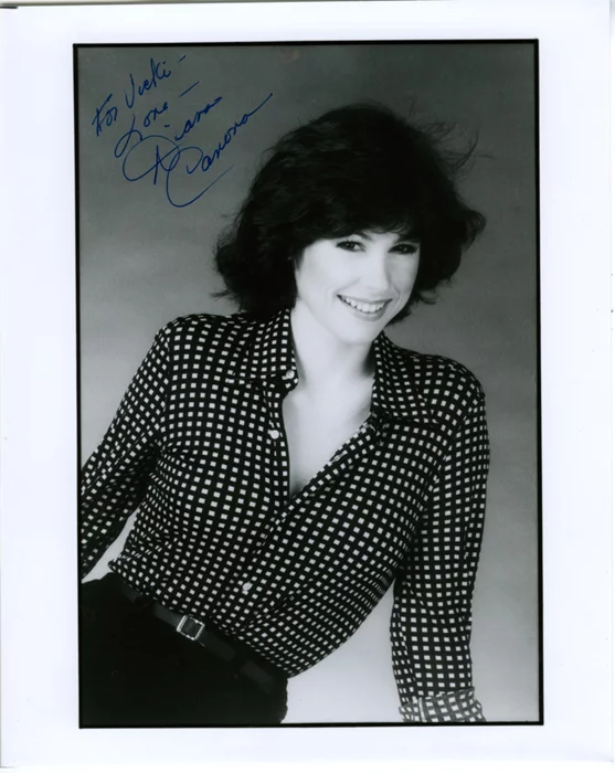 Diana Canova autograph