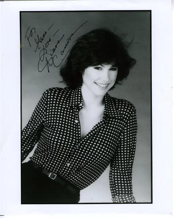 Diana Canova autograph