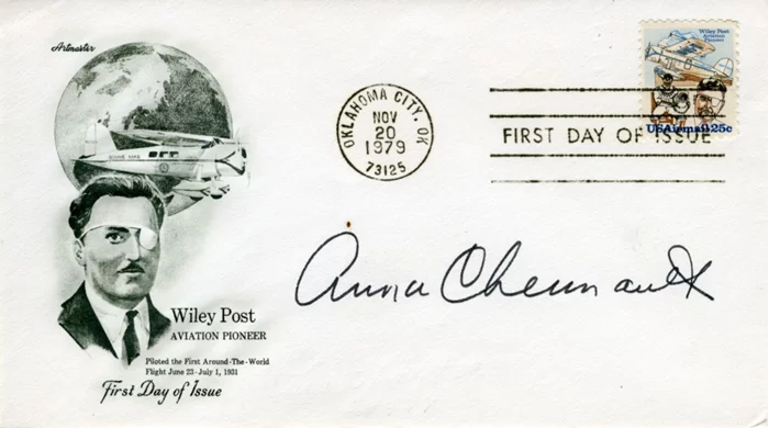 Anna Chennault autograph