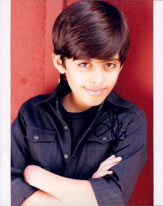 Karan Brar autograph