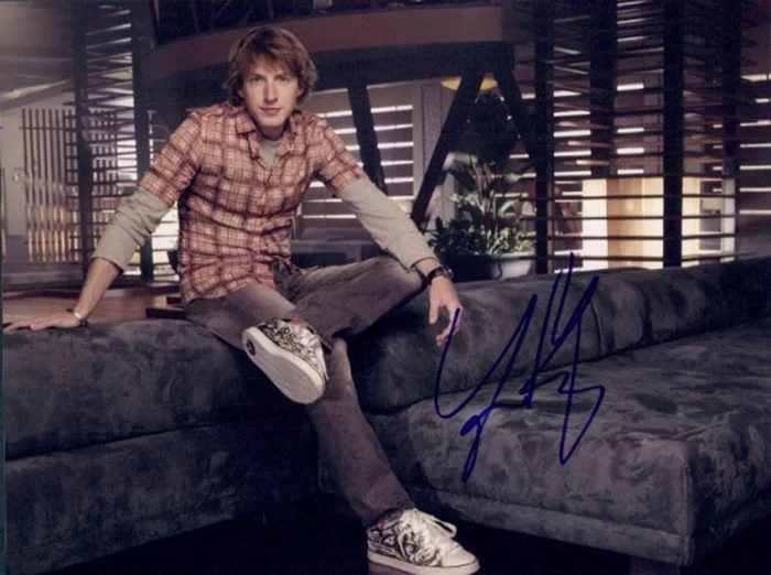 Fran Kranz autograph