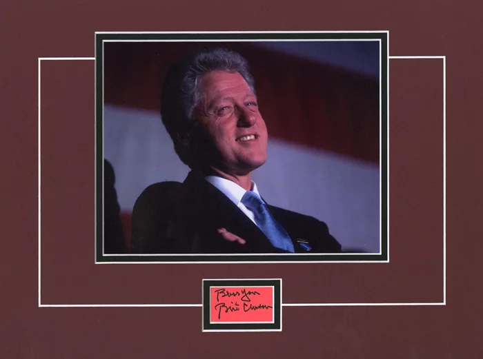 Bill Clinton autograph